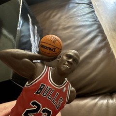 Upper Deck Pro Shots Michael Jordan 1988 Slam Dunk Champion 2009 Action Figure