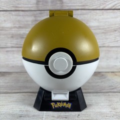 2010 Nintendo Jakks Pacifc Pokemon Yellow/Gold Poke Ball Mini Playset Pokeball