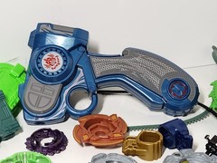 Lot of Vintage Beyblades, Spinners, Launchers Parts Metal Plastic Rubber