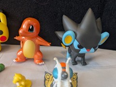 Pokémon Video Game Action Figure Lot 24 PC Pikachu Squirtle Charizard More
