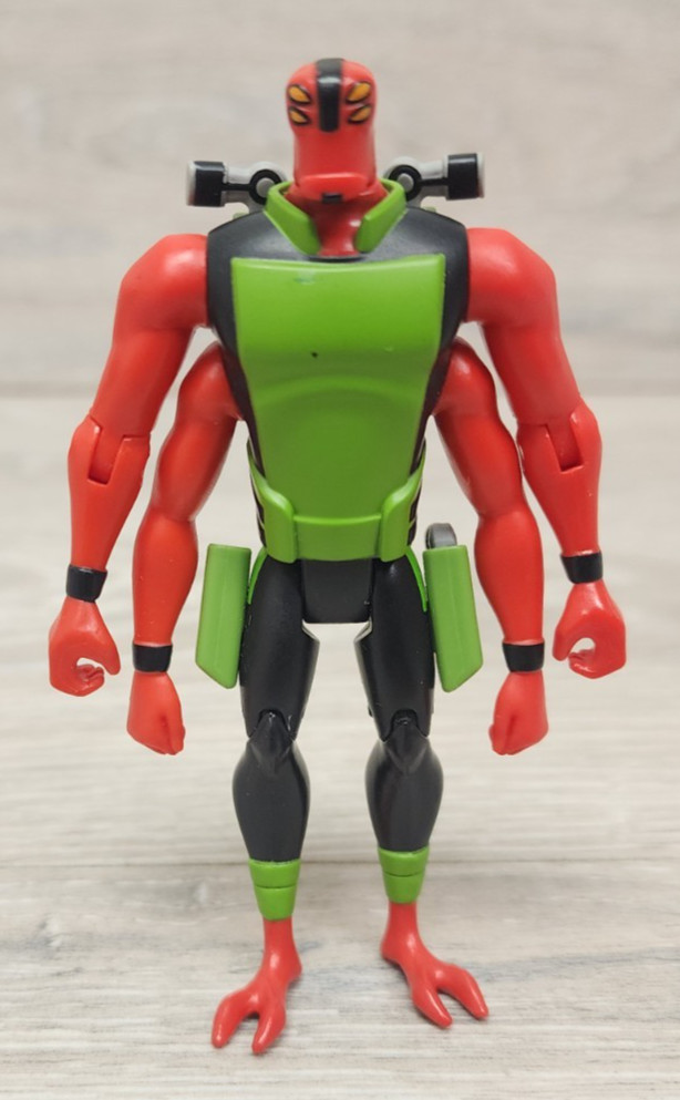 Bandai Ben 10 Alien Force 2008 Manny 4″ Tall Action Figure CN Cartoon Network