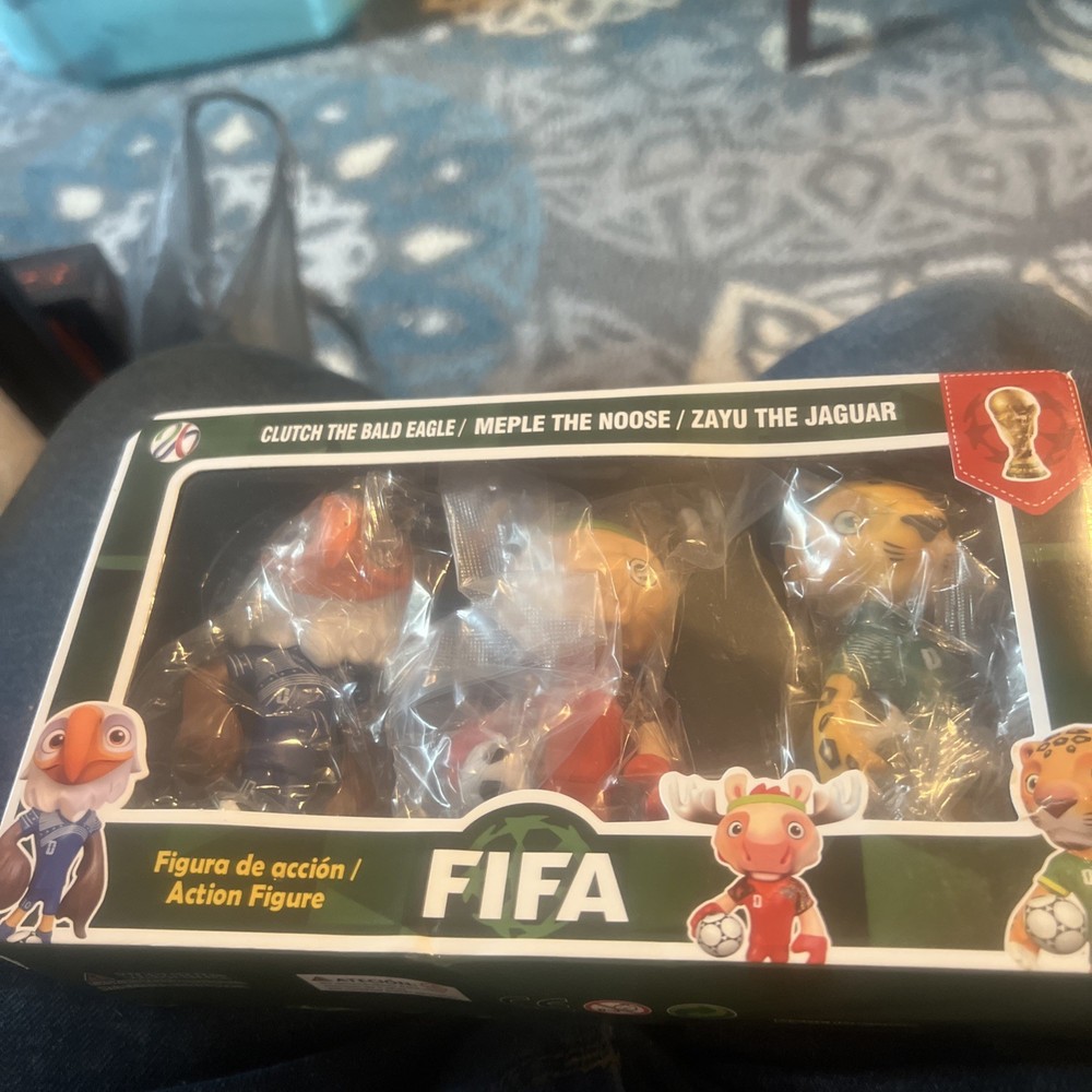 2026 FIFA WORLD CUP MASCOT ACTION FIGURE SET 3PC EAGLE MOOSE JAGUAR NEW