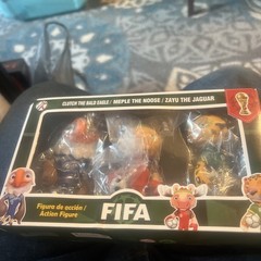 2026 FIFA WORLD CUP MASCOT ACTION FIGURE SET 3PC EAGLE MOOSE JAGUAR NEW