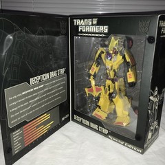 Transformers Universe Classics Deluxe Class Dragstrip! 100% Comp.! In Box!