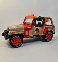 JURASSIC WORLD FALLEN KINGDOM JEEP WRANGLER FOR 3.75″ FIGURES 1:18 SCALE 2018
