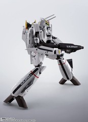 HI-METAL R Macross Zero VF-0S Phoenix (Roy Focker’s Unit) 140mm Action Figure