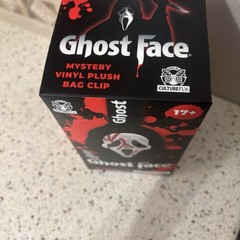 Ghost Face “Scream” Mystery Vinyl Plush Bag Clip – CultureFly Sealed Blind Boxes
