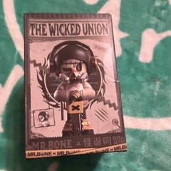 MY OWN CULTURE MR.BONE The Wicked Union Figure PVC/ABS Gray/Black Age 15+