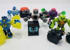 Legends of Akedo Power Storm Giants Figures Lot – Screenshot 2.0 Thoraxis & More