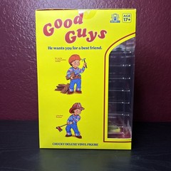 Chucky Deluxe Vinyl Figure Culturefly 9″ Good Guys Charles Lee Ray New Sealed