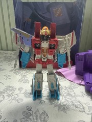 Studio Series 86-12 Coronation Starscream Action Figure Transformer Throne Cape
