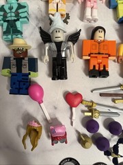ROBLOX Toys Action Series Lot Of 20 Figures W/ Accessories & Virtual Item Tokens