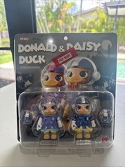 Authentic Pop Mart Mega Space Molly 100% Donald Duck & Daisy Set. Sealed. US