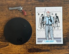 McFarlane DC Multiverse LOOSE Gold Label Year One Jim Gordon Commissioner & Card