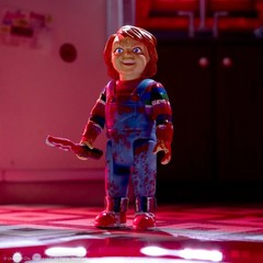 SUPER7 Child’s Play 2 Homicidal Chucky Blood Splatter ReAction Figure 3.75″ NEW