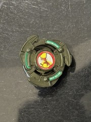 Vintage Plastic Gen Beyblade Lot of 14 Mixed Takara Hasbro Parts & Tops AS-IS