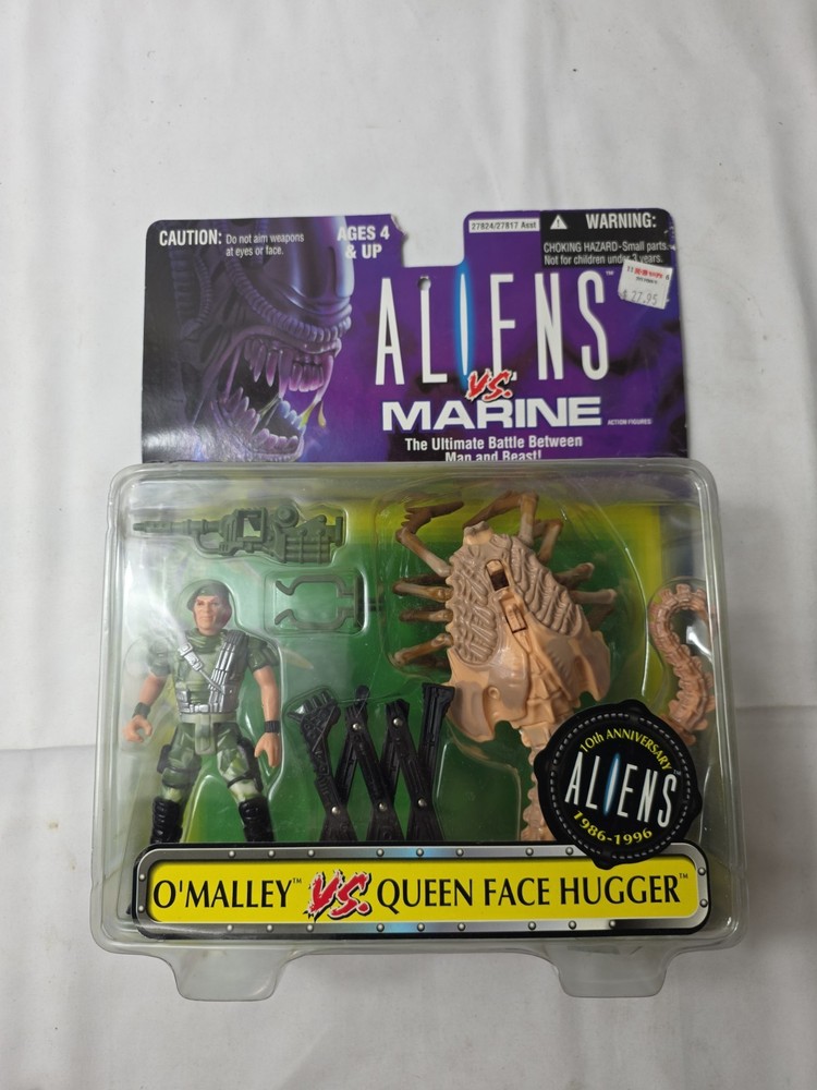 Aliens Movie Vs. Marine O’Malley Vs. Queen Face Hugger 5″ Kenner KB Toys SEALED