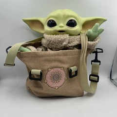 Mattel Star Wars The Mandalorian Child Plush Grogu Stuffed Toy Carrying Bag EUC