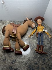 Disney Store Galloping Bullseye And Woody With Pull String Read