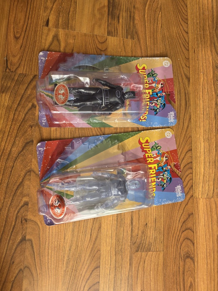 DC Batman Phantom Zone/Superman Retro Super Friends 6″ Figure Chases In Hand!