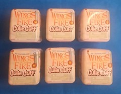 LOT 6 Wings Of Fire CUTIE CUFF Snap Hug & GO Bracelet Mystery Dragonet Prophecy