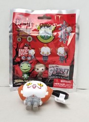 (2025) Monogram 2.75″ HBO IT: Welcome To Derry “Pennywise” 3D Figural Bag Clip
