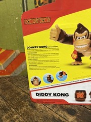 JAKKS PACIFIC DONKEY KONG FIGURE DIDDY SUPER NINTENDO SNES NES SEGA RETRO GAMING