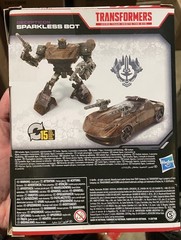 Transformers Netflix Kingdom War for Cybertron Sparkless Bot Deluxe Sealed New