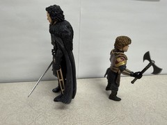 Lot 2 Game of Thrones Legacy Collection Jon Snow Tyrion Lannister Action Figure