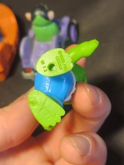 VINTAGE LOT OF 6 – Muppets Toys – Kermit Figures / Watch / Water Toy / Count Car