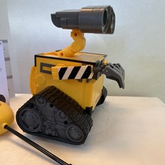 Wall-E Disney Pixar Hello Wall-E Robot Toy 9″ Remote Control Robot Works