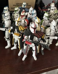 HUGE Star Wars Clone Wars Army Lot 100+ Figures Clone Troopers Commanders Droids