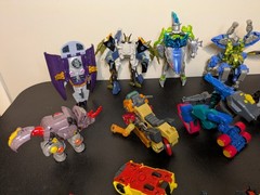 Transformers Toy Figure Lot of 16 Mixed 90s 2000s Y2K Hasbro Robots in Disguise