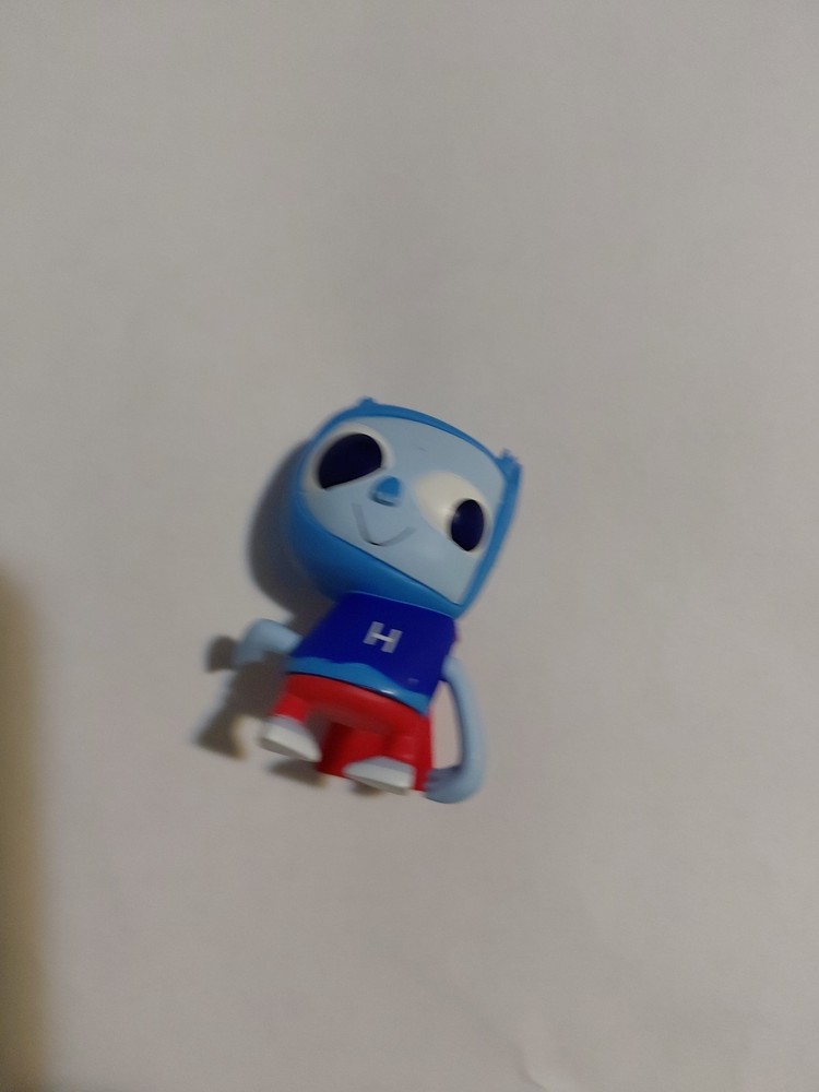 Tiny Hero 3” Vinyl Dunny Figure | Heroes of Burgertown Jon Burgerman x Kidrobot