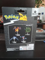 Pokemon Select Series 1 Charizard 6″ Articulated Action Figure – Brand New
