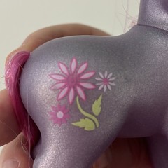 My Little Pony MLP G3 Petal Blossom 2002 Long Hair Single Magnet China Vintage