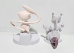 Tomy Mew & Mewtwo Officially Licensed Pokemon Toy Action Figure Set New