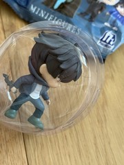Solo Leveling PhatMojo Series 1 Blind Bag Mini Figure – Sung Jinwoo Gray Dagger