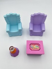 Dora the Explorer Magical Castle Figures and Accessories Lot 22 pieces