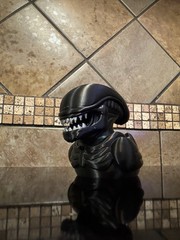 FDM Alien Xenomorph Jeep Dash Duck with Liquid Metal Teeth Ducking