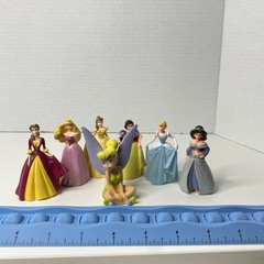 Disney Store Lot Of 7 Disney Princess Characters Figurines Playset/Cake Toppers