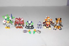 Vintage Rare Takara Medabots lot of parts