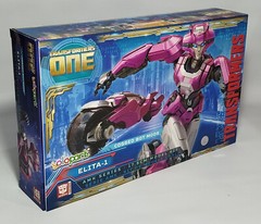 YOLOPARK 2024 TRANSFORMERS ONE ELITA-1 COGGED BOT MODE 8″ ROBOT KIT