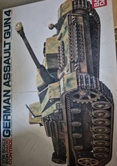 1:16 ( 1:15) WWII GERMAN Assault gun 4 kit.