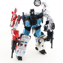 Defensor Autobot Transformers Takara Unite Warriors Guardian Action Figure