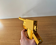 James Bond 007- The Golden Gun V2 Gold Prop 1:1 Model-Gift for him