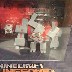 Minecraft Dungeons REDSTONE MONSTROSITY MANGLE Co-Op Edition Mini Wolf Golem Hex