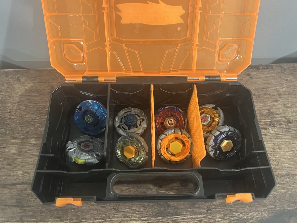 8 Vintage Beyblade Metal With Beyblade Burst Case