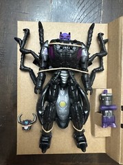 Transformers Generations Selects Voyager Class Antagony Action Figure