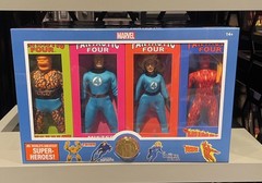 Disney Parks 2025 Mego Marvel Fantastic Four 8″ Action Figures LE New